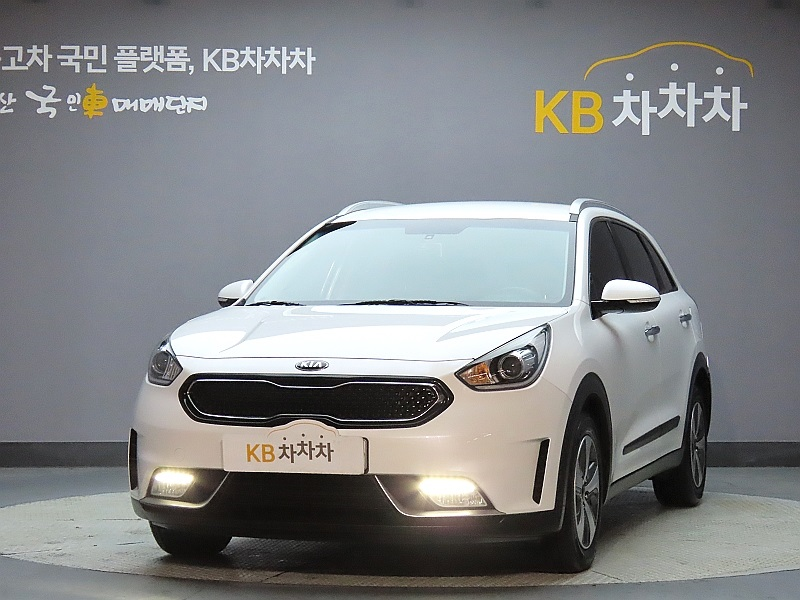 기아 니로 1.6 하이브리드 프레스티지