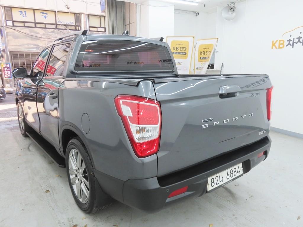 KG모빌리티(쌍용) 렉스턴 스포츠 2.2 4WD 프레스티지 - 이미지 13