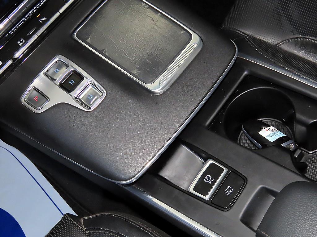 현대 더 뉴그랜저IG 가솔린 2.5 프리미엄 - 이미지 17