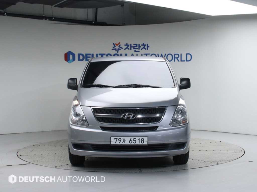 현대 그랜드스타렉스 12인승 디젤 CVX 디럭스 - 이미지 2