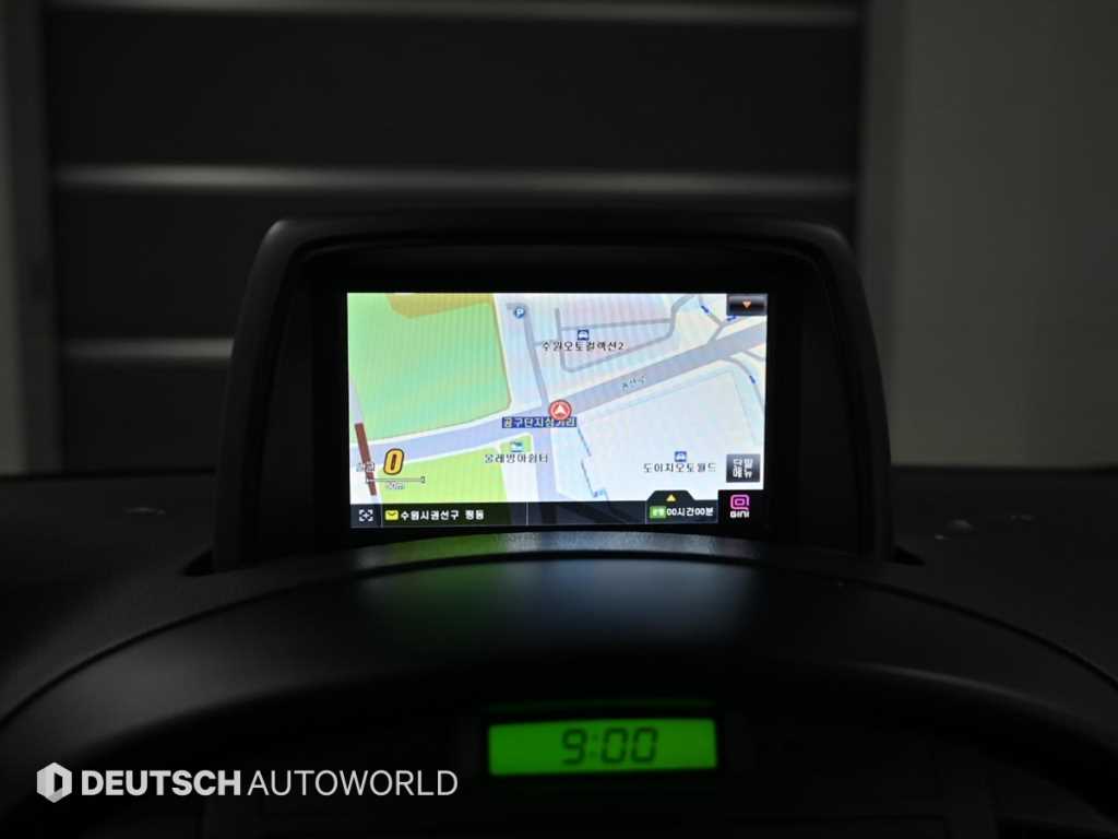 현대 그랜드스타렉스 12인승 디젤 CVX 디럭스 - 이미지 13