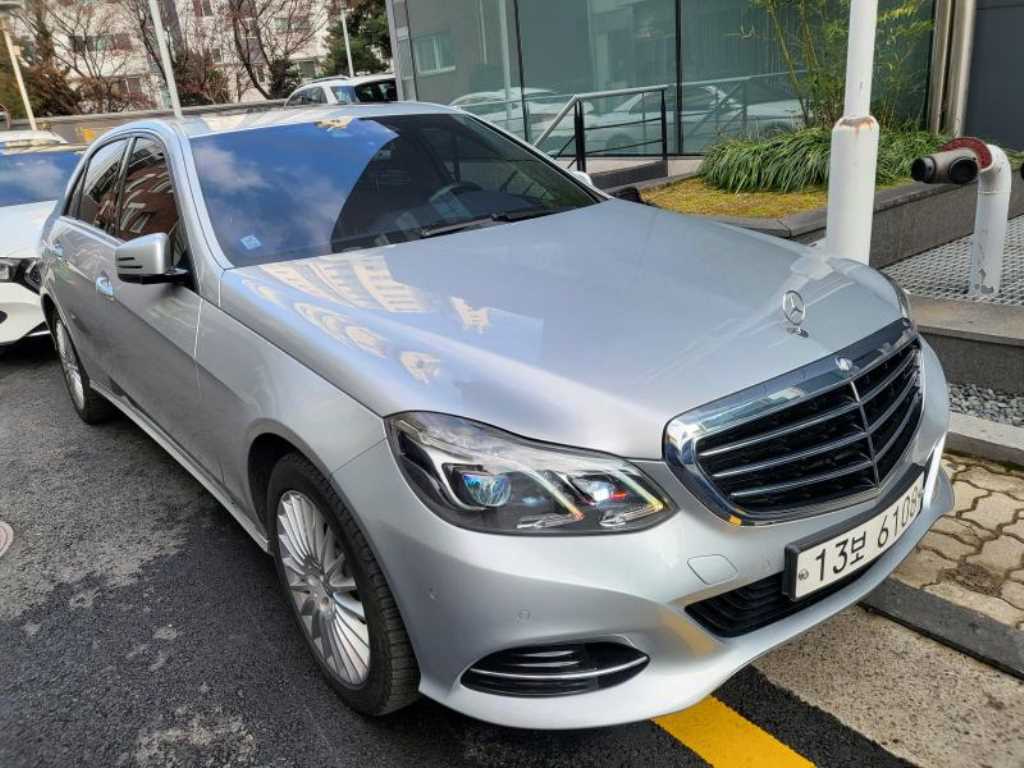 벤츠 E클래스(4세대) E300 엘레강스 - 이미지 5