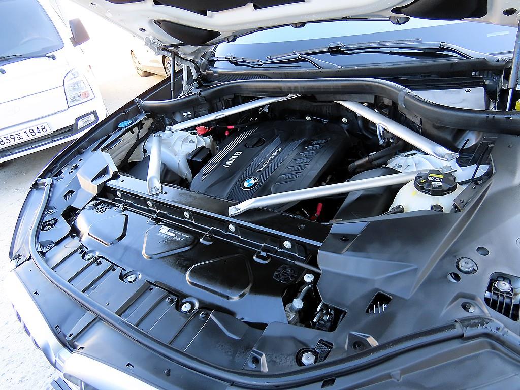 BMW X6(3세대) 30d xDrive M 스포츠팩 - 이미지 15