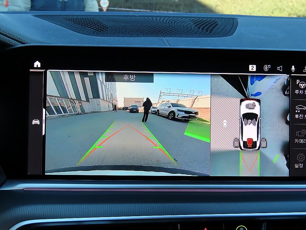 BMW X6(3세대) 30d xDrive M 스포츠팩 - 이미지 14