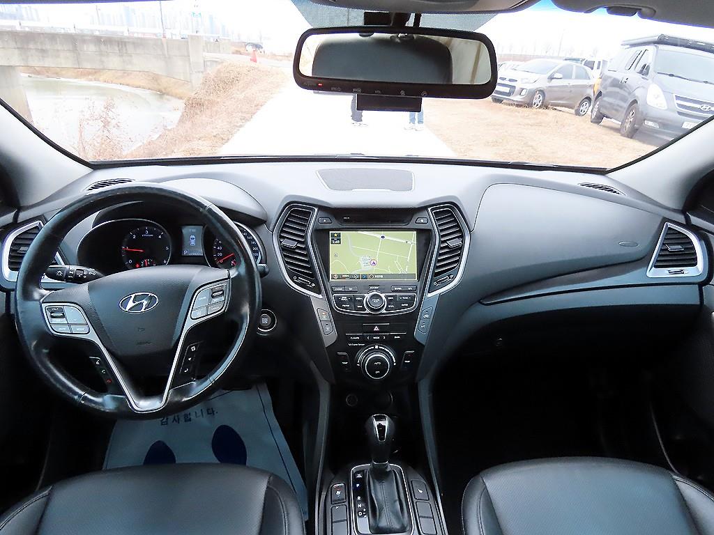 현대 싼타페(DM) 디젤 R2.0 2WD 프리미엄 - 이미지 11