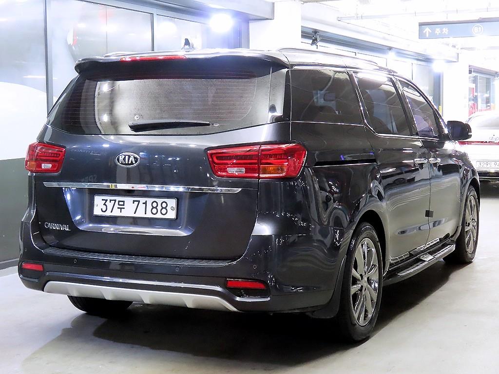 기아 더 뉴카니발 9인승 디젤 노블레스 - 이미지 3