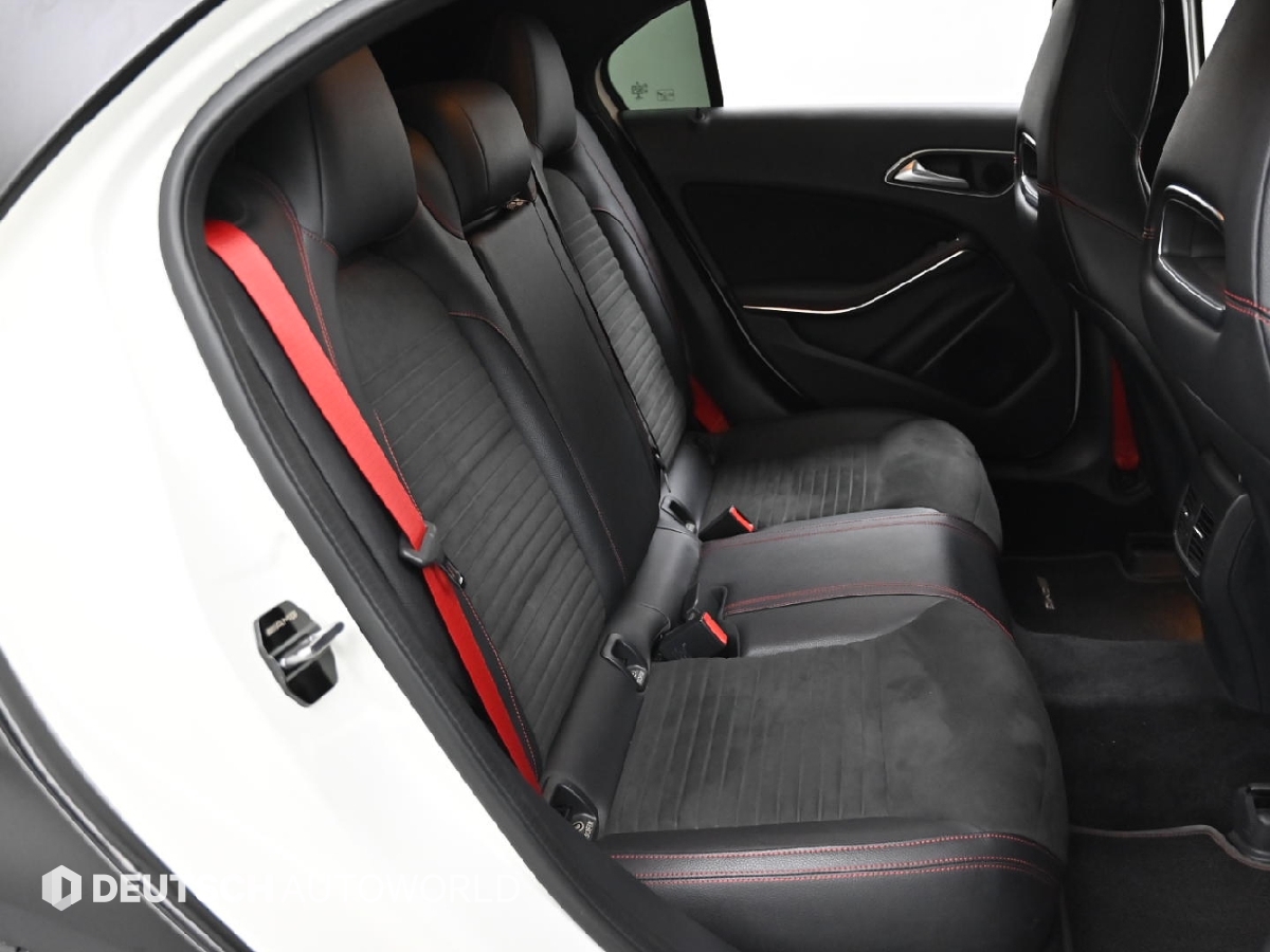 벤츠 A클래스(3세대) A45 AMG 4매틱 - 이미지 2