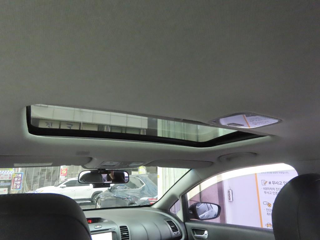 기아 K3 1.6 GDI 럭셔리 - 이미지 14