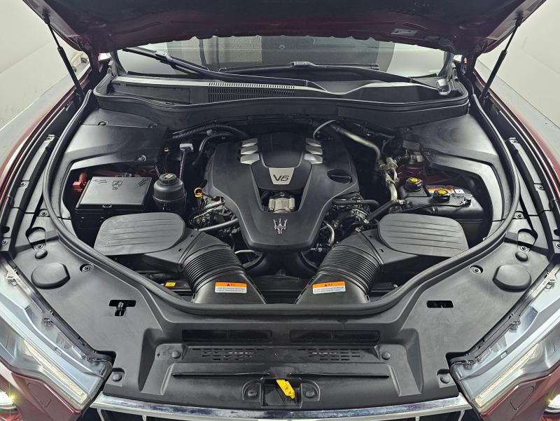 마세라티 르반떼 3.0 - 이미지 2