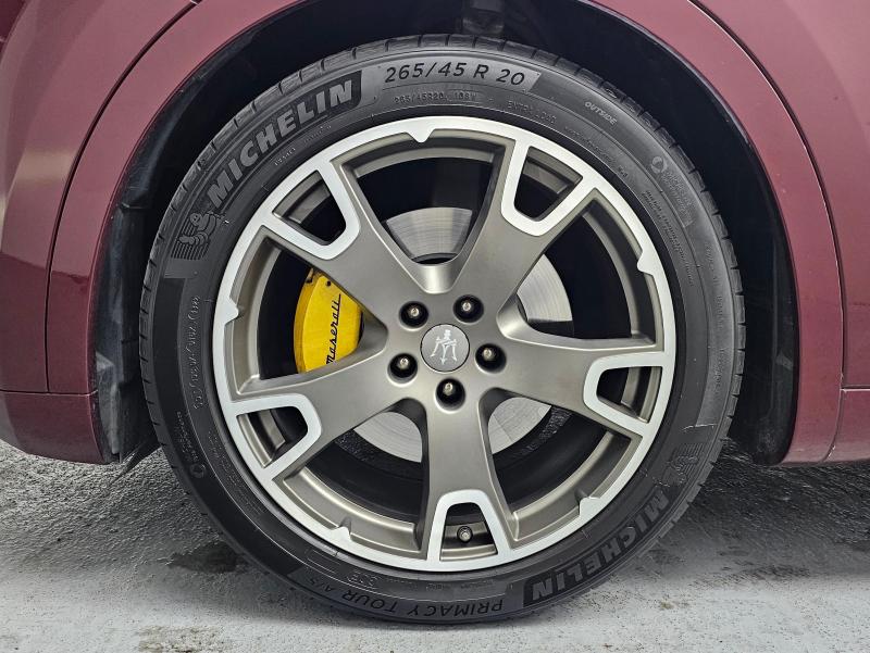 마세라티 르반떼 3.0 - 이미지 15