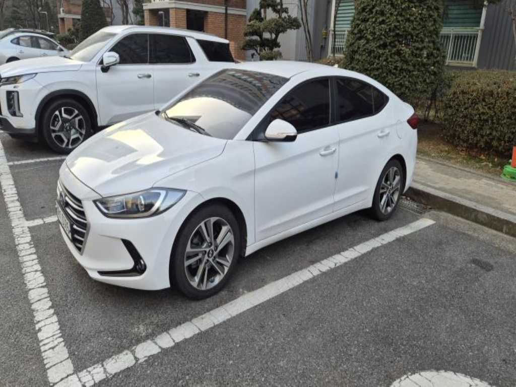 현대 아반떼AD 1.6 GDi 밸류 플러스 - 이미지 7