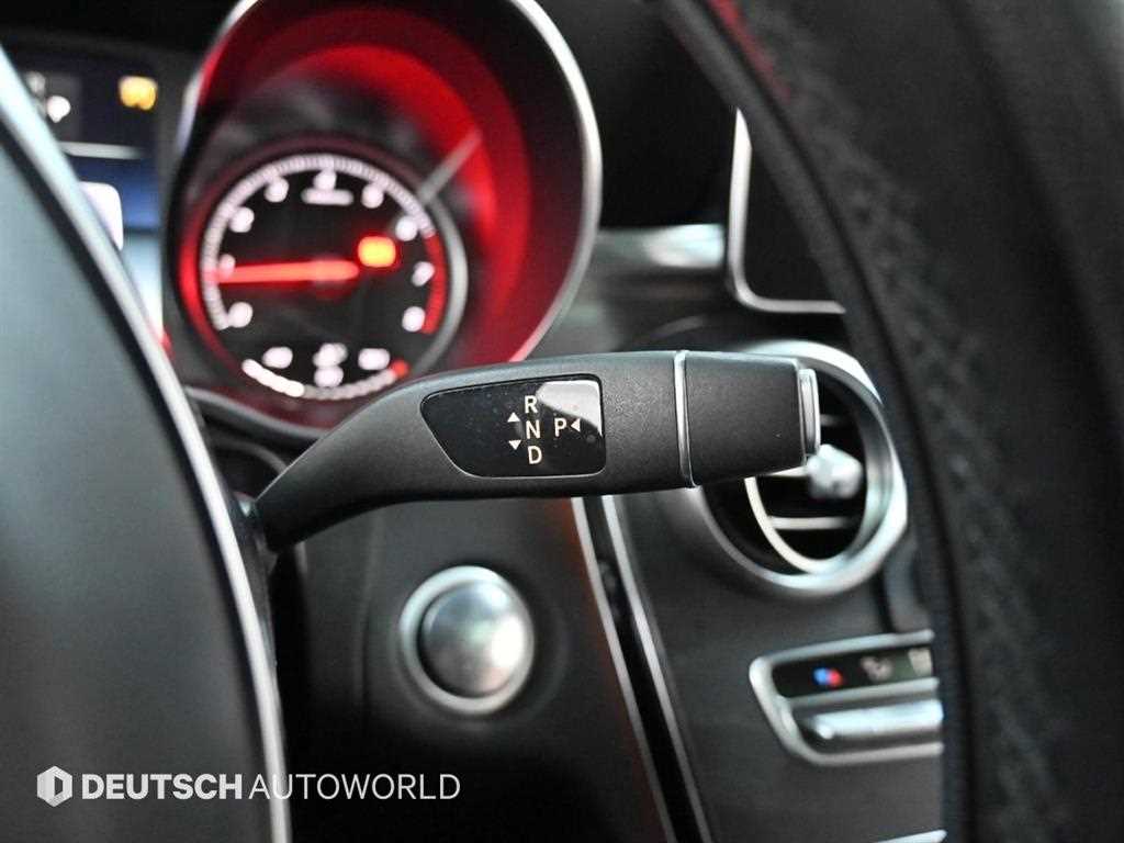 벤츠 C클래스(4세대) C200 쿠페 - 이미지 9