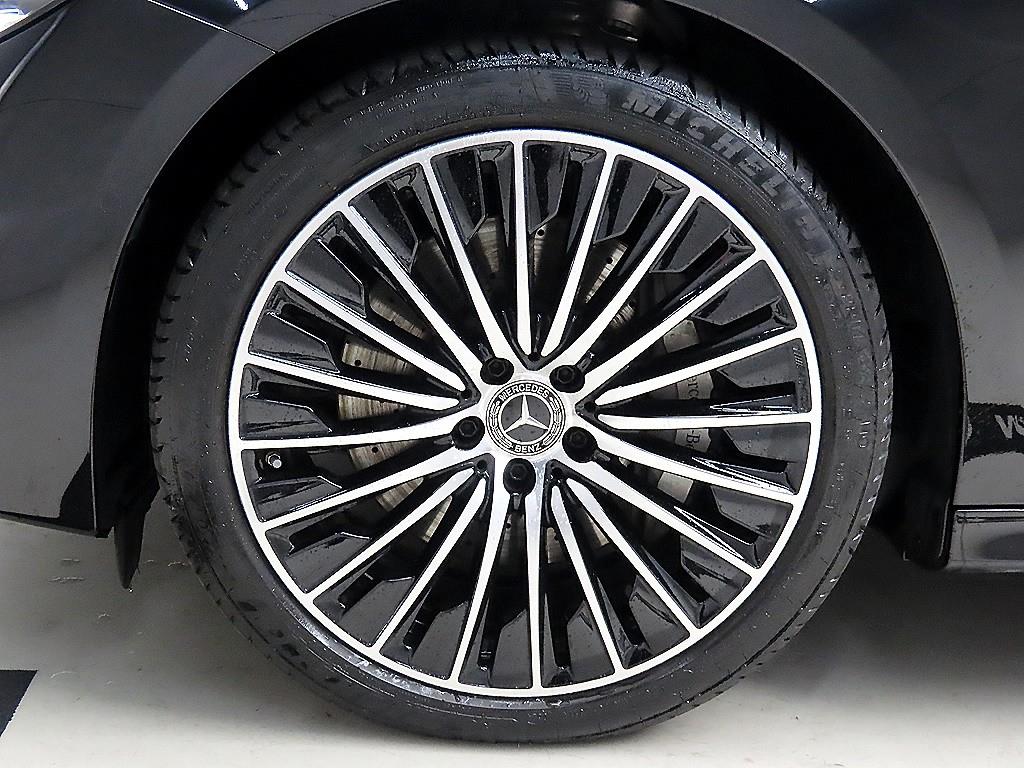 벤츠 E클래스(6세대) E450 4매틱 익스클루시브 - 이미지 4