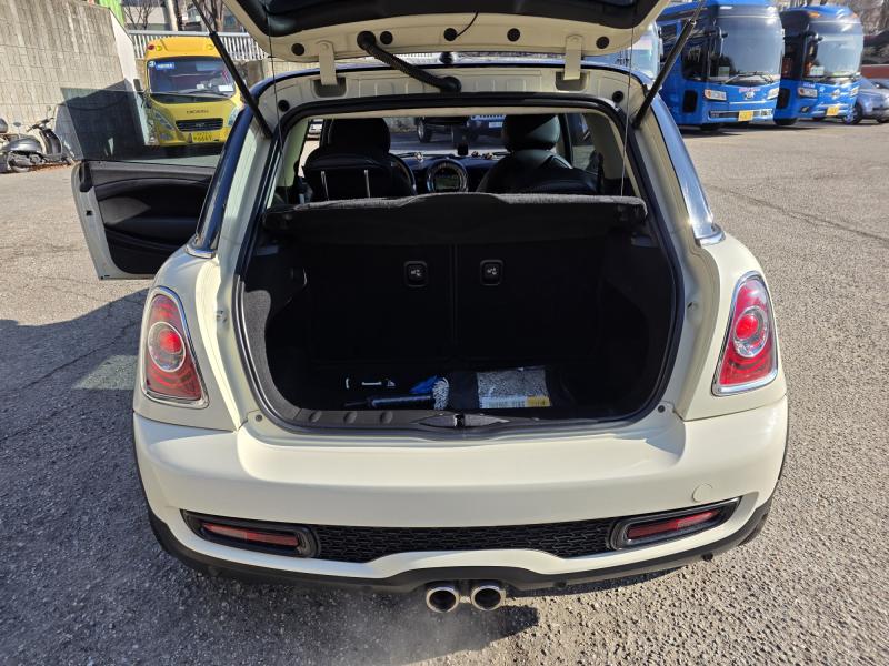 미니 쿠퍼(2세대) 1.6 S - 이미지 19