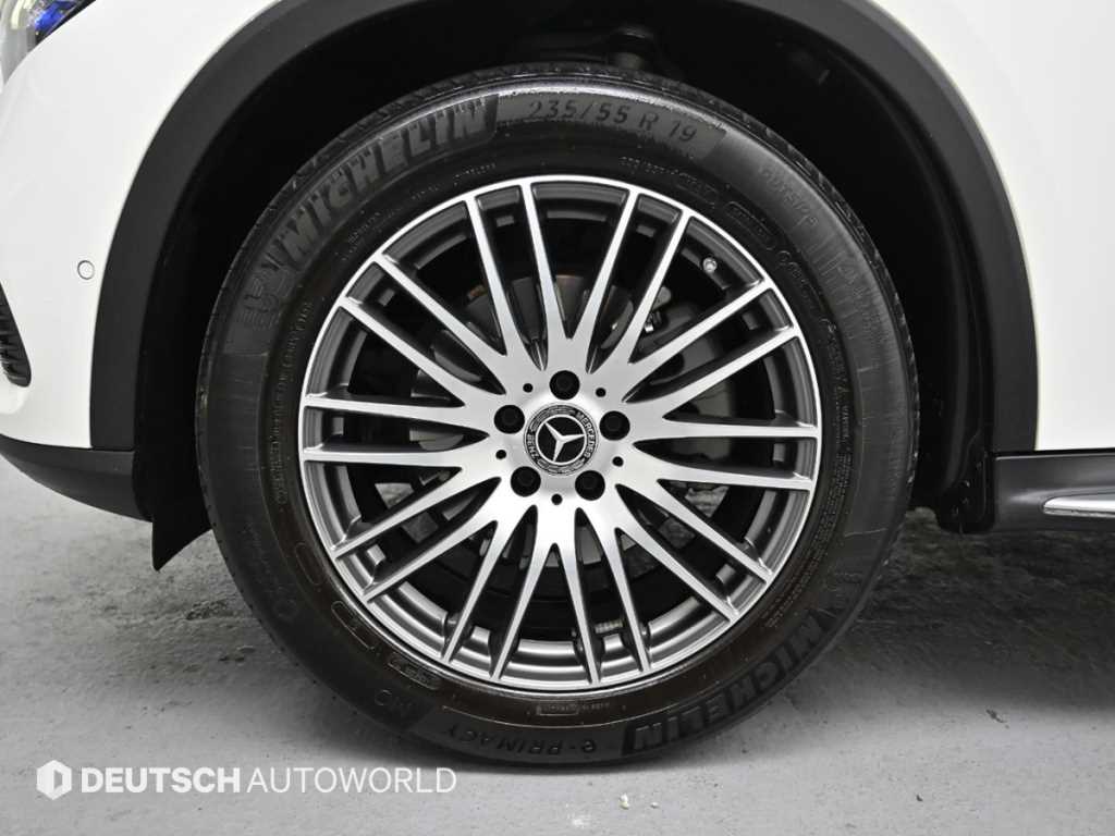 벤츠 GLC클래스(2세대) GLC 220d 4매틱 - 이미지 4