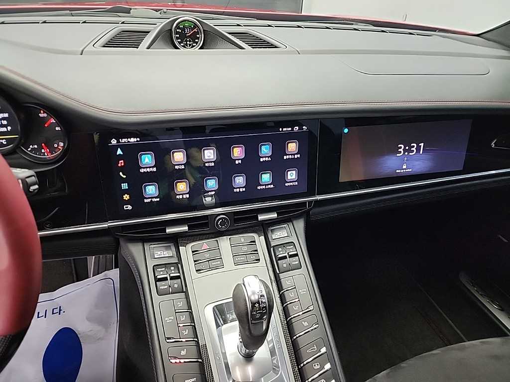 포르쉐 파나메라 4.8 GTS - 이미지 9