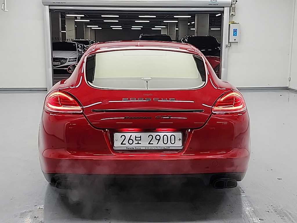 포르쉐 파나메라 4.8 GTS - 이미지 16