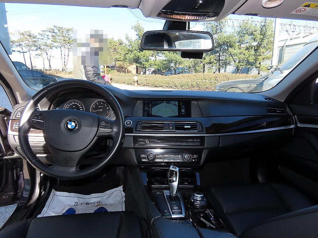 BMW 5시리즈(6세대) 528i - 이미지 7