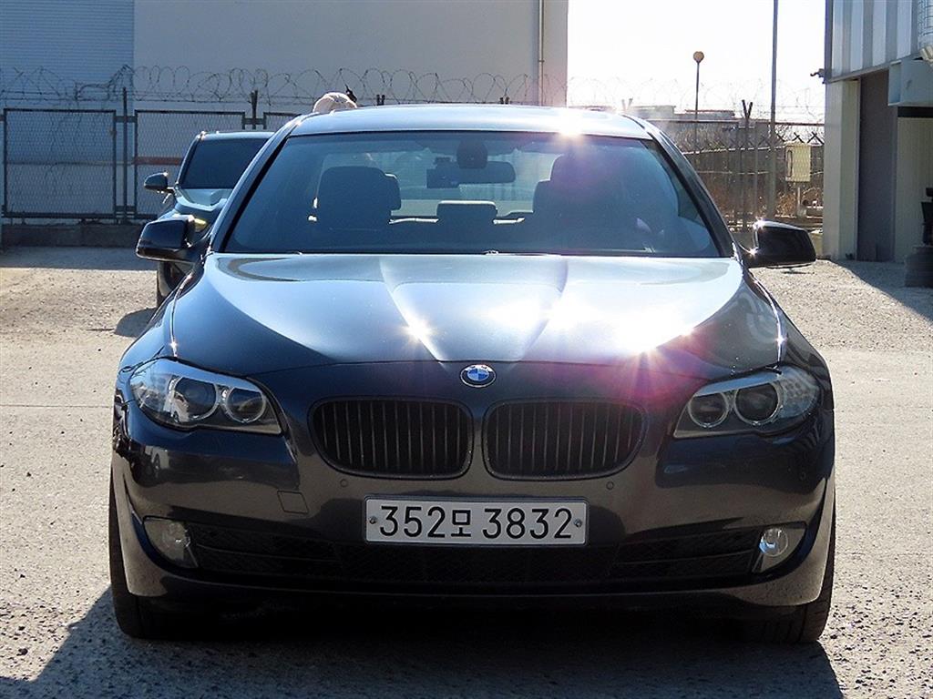 BMW 5시리즈(6세대) 528i - 이미지 9