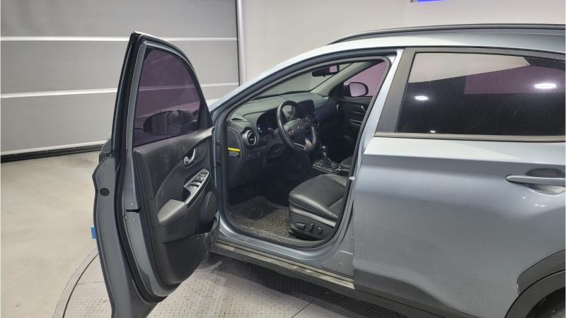 현대 코나 1.6 가솔린 2WD 모던 팝 - 이미지 5