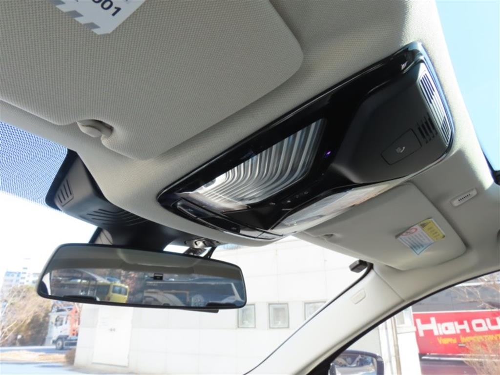 BMW 5시리즈(7세대) 530i xDrive 럭셔리 라인플러스 - 이미지 19