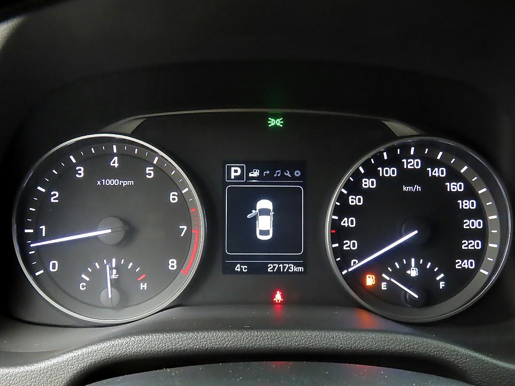 현대 아반떼AD 1.6 GDi 밸류 플러스 - 이미지 9