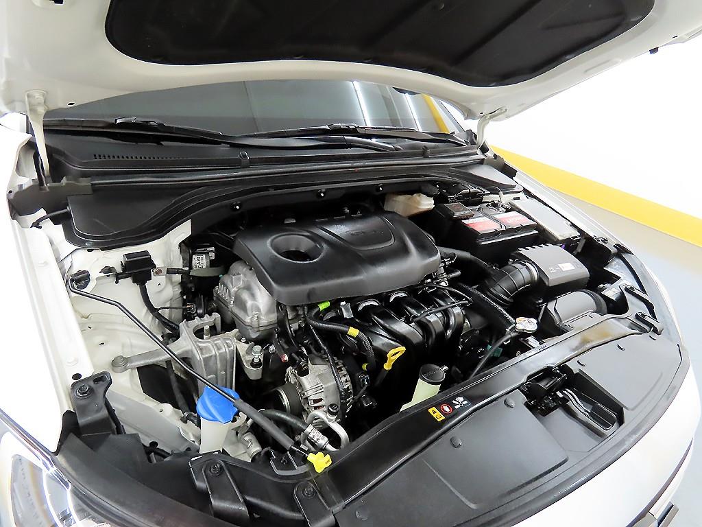 현대 아반떼AD 1.6 GDi 밸류 플러스 - 이미지 20