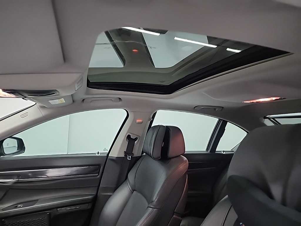 BMW 7시리즈(5세대) 740d xDrive - 이미지 15