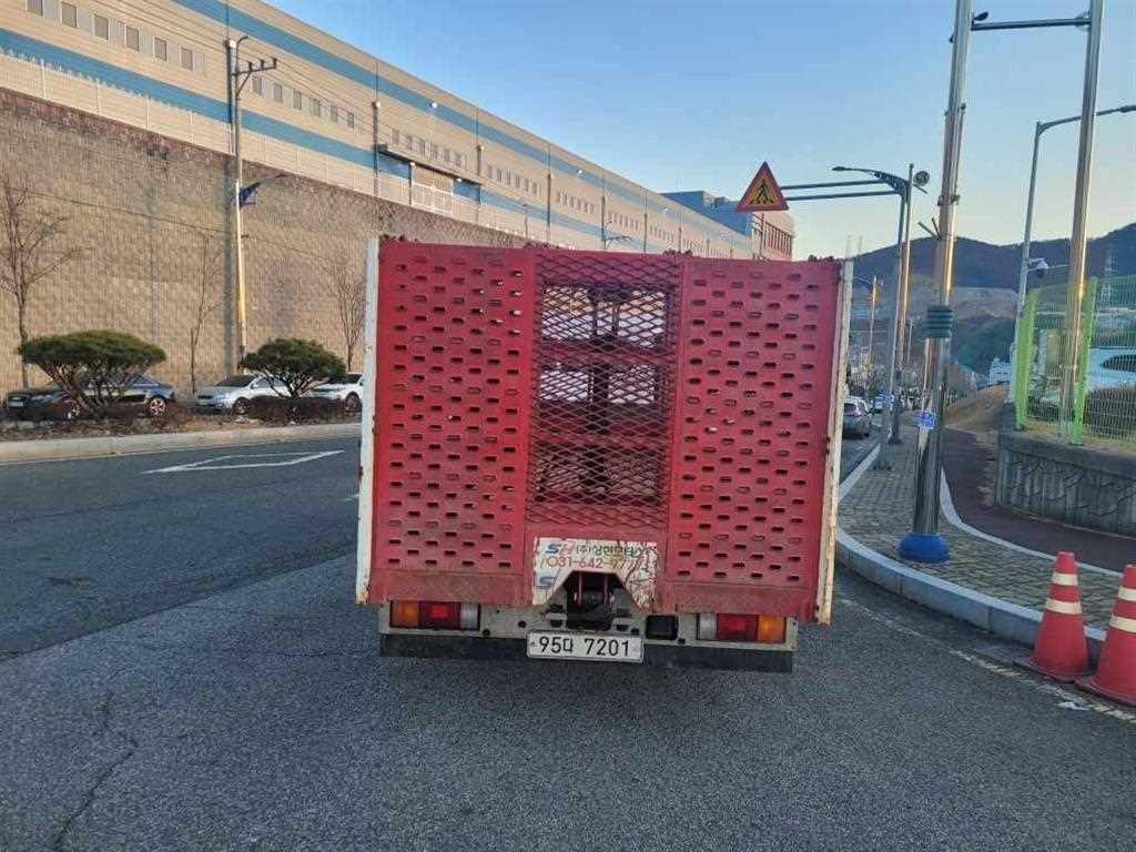 현대 올 뉴마이티 2.5톤 슈퍼캡 장축고상 - 이미지 5