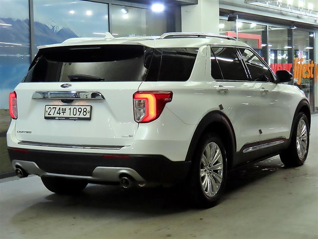 포드 익스플로러(6세대) 2.3 AWD 리미티드 - 이미지 3