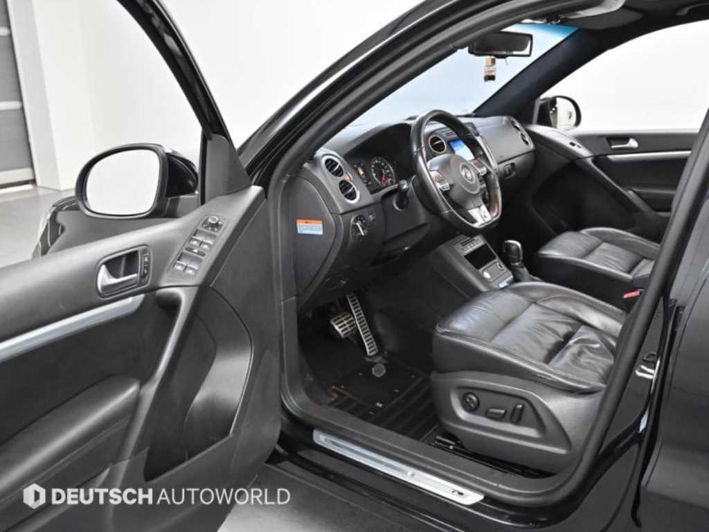 폭스바겐 티구안 2.0 TDI 블루모션 R라인 - 이미지 19