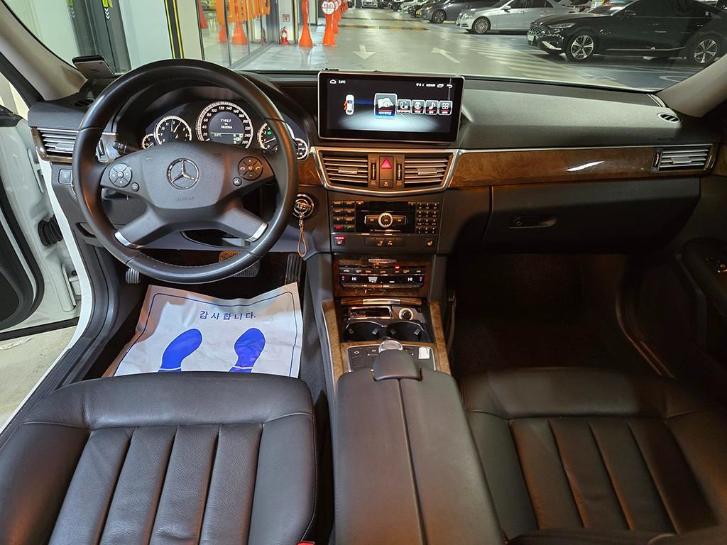 벤츠 E클래스(4세대) E300 엘레강스 - 이미지 10