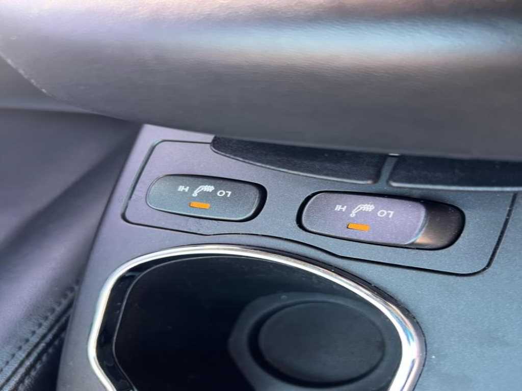 KG모빌리티(쌍용) 뉴 코란도C 2.0 AWD CVT 고급형 - 이미지 15