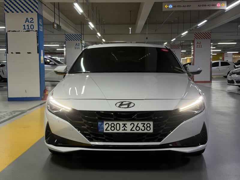 현대 아반떼(CN7) 1.6 가솔린 인스퍼레이션 - 이미지 4