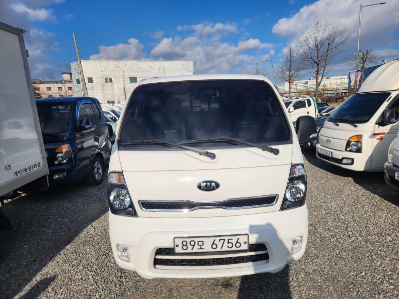 기아 봉고Ⅲ화물 CRDi 더블캡 초장축 - 이미지 7