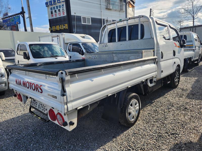 기아 봉고Ⅲ화물 CRDi 더블캡 초장축 - 이미지 20