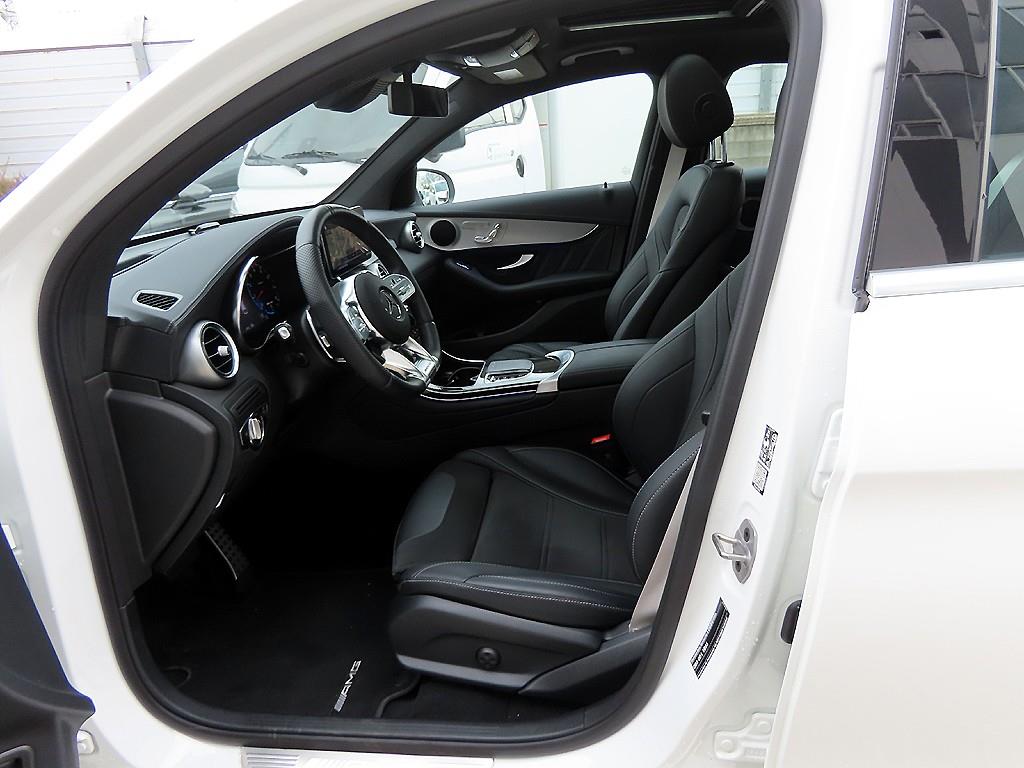 벤츠 GLC클래스 GLC 63 S AMG 4매틱+ 쿠페 - 이미지 3