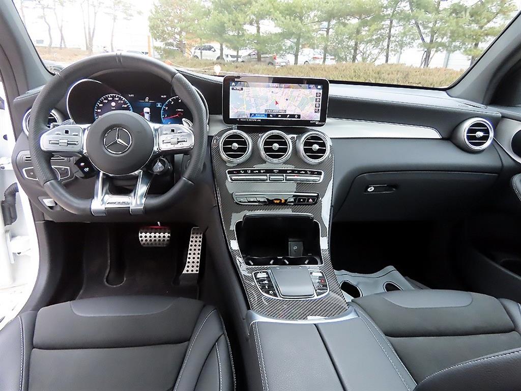 벤츠 GLC클래스 GLC 63 S AMG 4매틱+ 쿠페 - 이미지 9