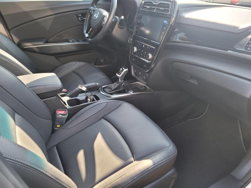 KG모빌리티(쌍용) 베리 뉴 티볼리 1.5 가솔린 2WD V3 - 이미지 2