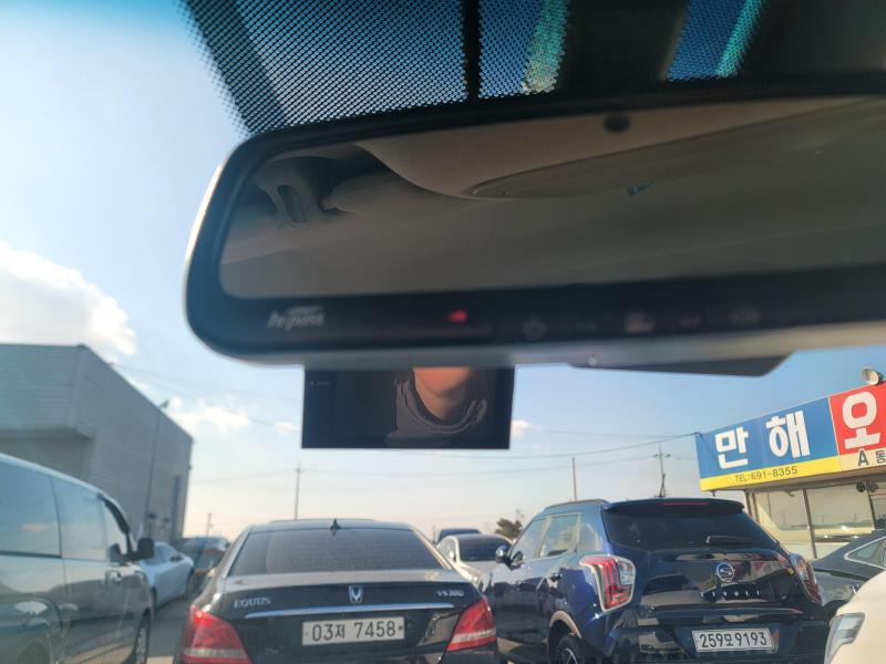 KG모빌리티(쌍용) 베리 뉴 티볼리 1.5 가솔린 2WD V3 - 이미지 6