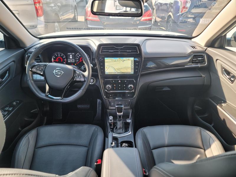 KG모빌리티(쌍용) 베리 뉴 티볼리 1.5 가솔린 2WD V3 - 이미지 15