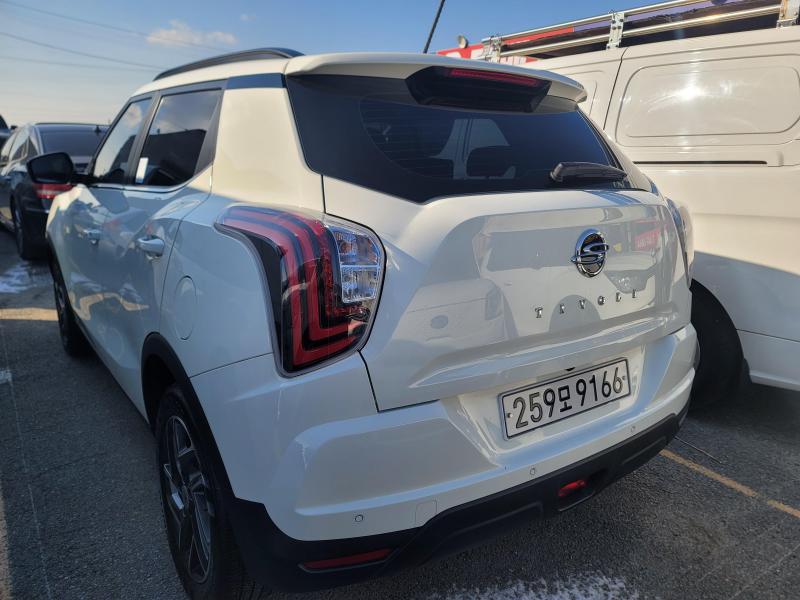 KG모빌리티(쌍용) 베리 뉴 티볼리 1.5 가솔린 2WD V3 - 이미지 17