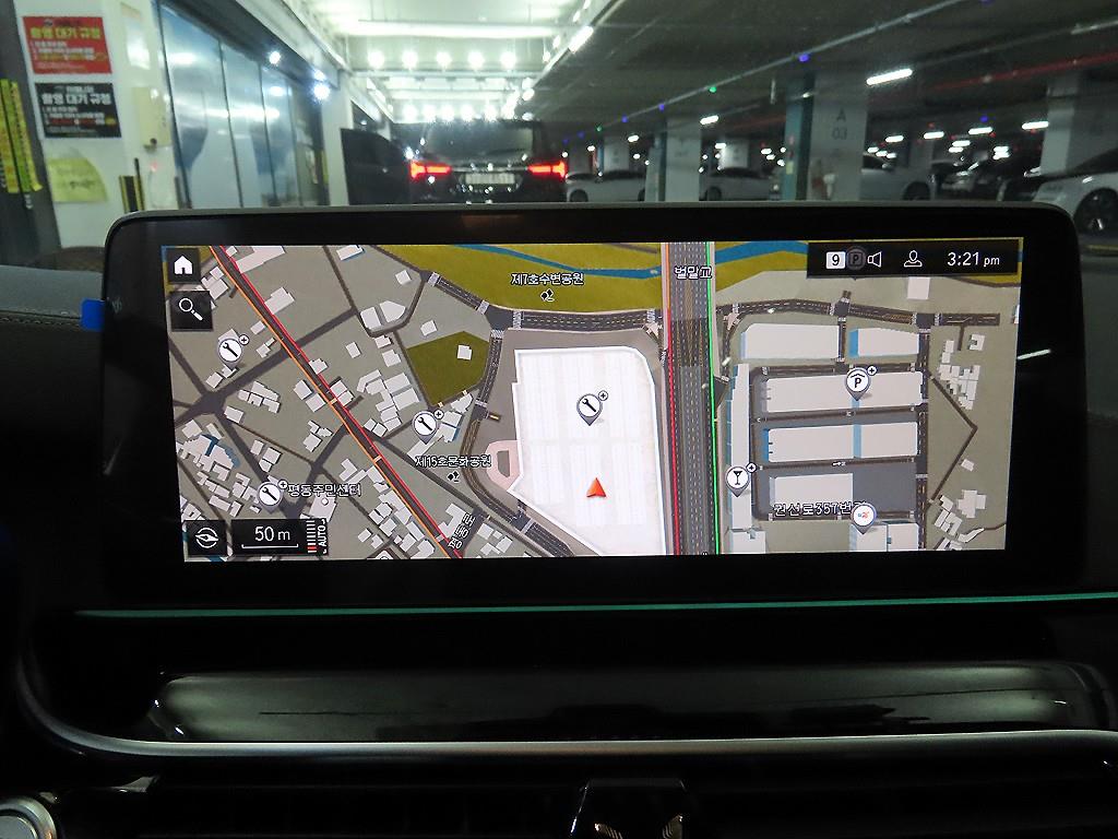 BMW 5시리즈(7세대) 530i xDrive M 스포츠팩 - 이미지 17