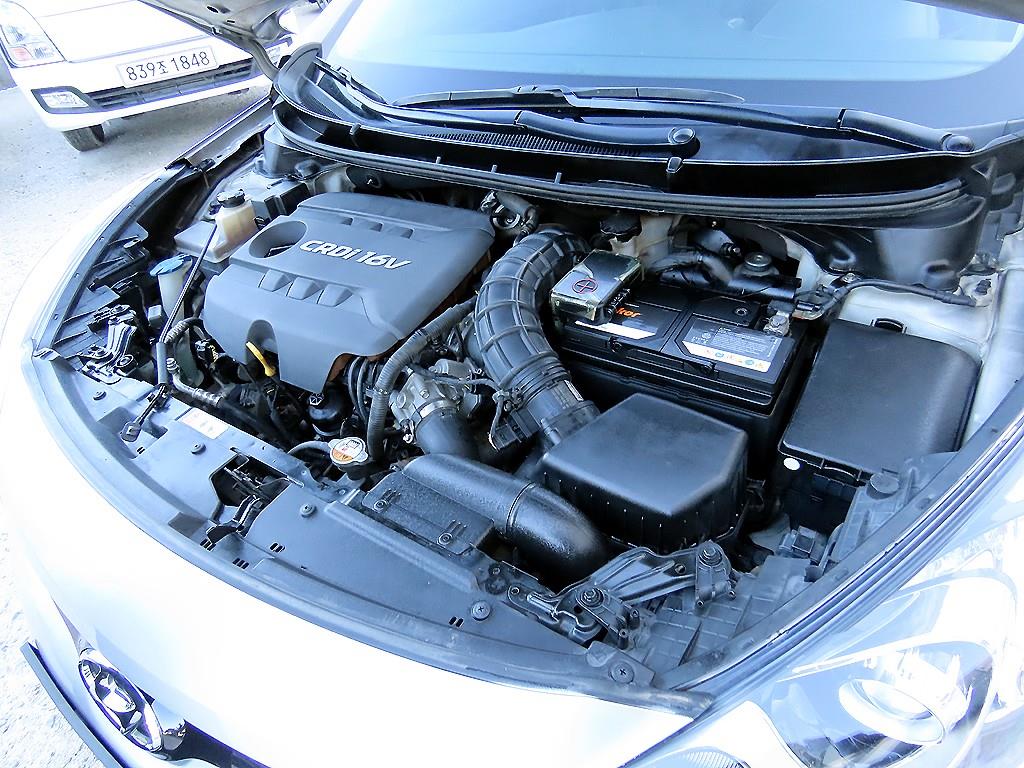 현대 신형 i30 1.6 VGT PYL - 이미지 3