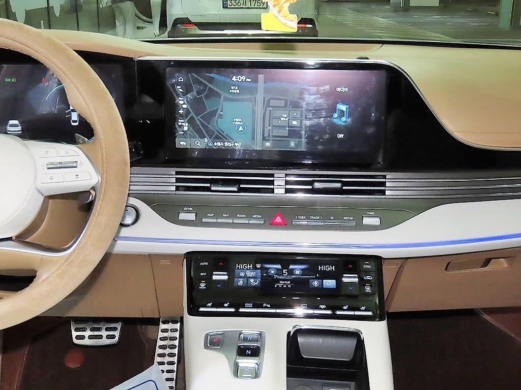 현대 더 뉴그랜저IG 하이브리드 2.4 HEV 익스클루시브 - 이미지 8