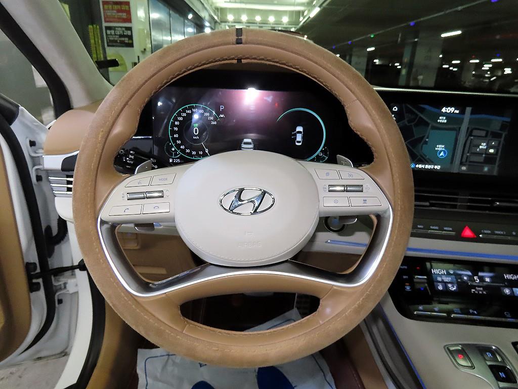 현대 더 뉴그랜저IG 하이브리드 2.4 HEV 익스클루시브 - 이미지 17