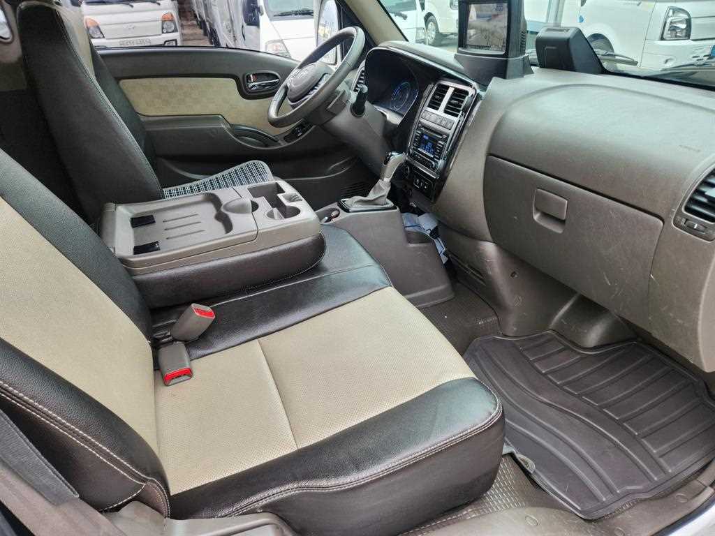 현대 포터II 일렉트릭 내장탑차 하이 - 이미지 8