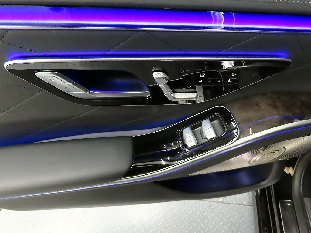 벤츠 S클래스(7세대) S580L 4매틱 - 이미지 12