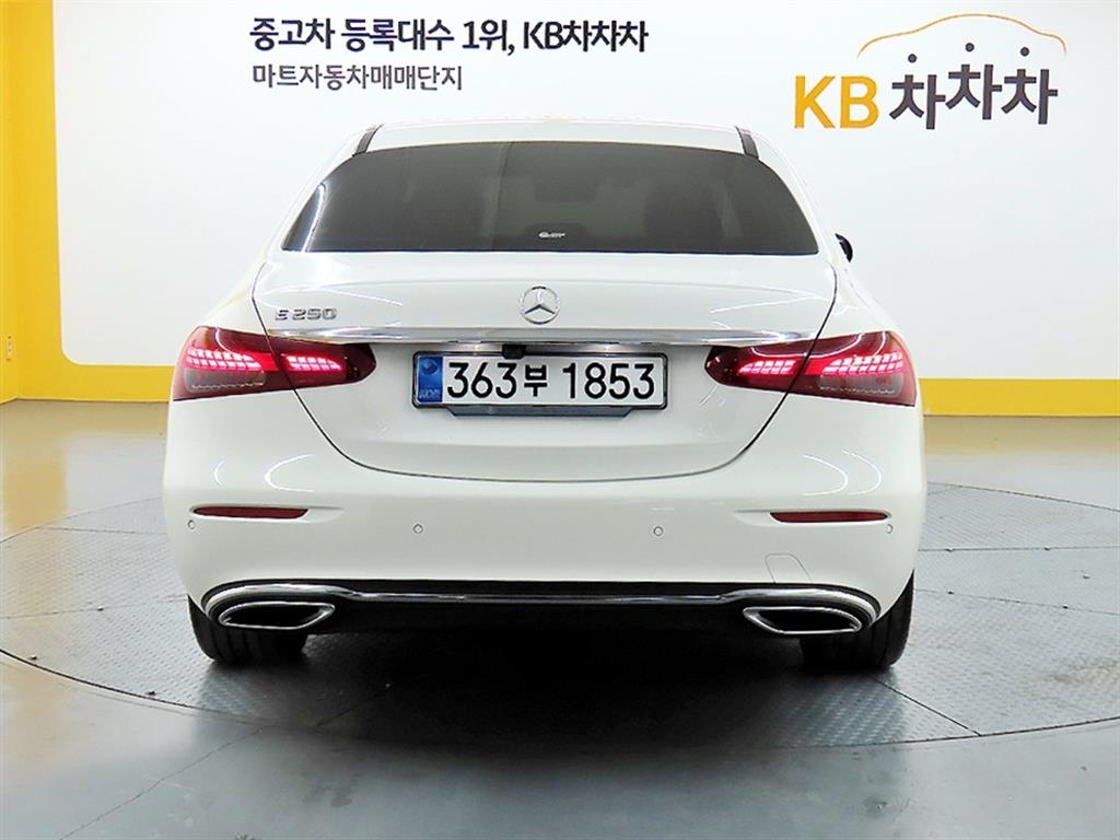 벤츠 E클래스(5세대) E250 익스클루시브 - 이미지 9
