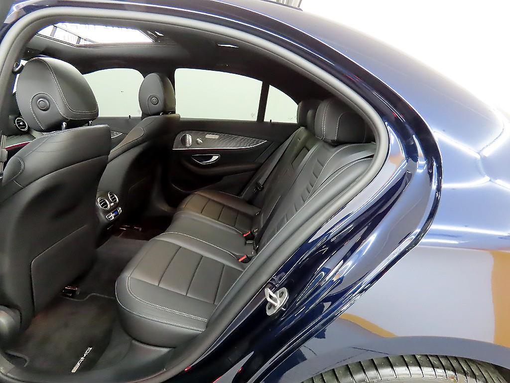 벤츠 E클래스(5세대) E350 4매틱 AMG 라인에디션